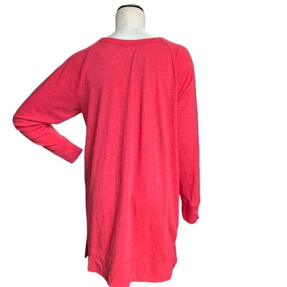 Victoria's Secret M Long Sleeve Sleep Shirt/Tunic/Tee/PJ Red "Love" Graphic 52T - Picture 5 of 10